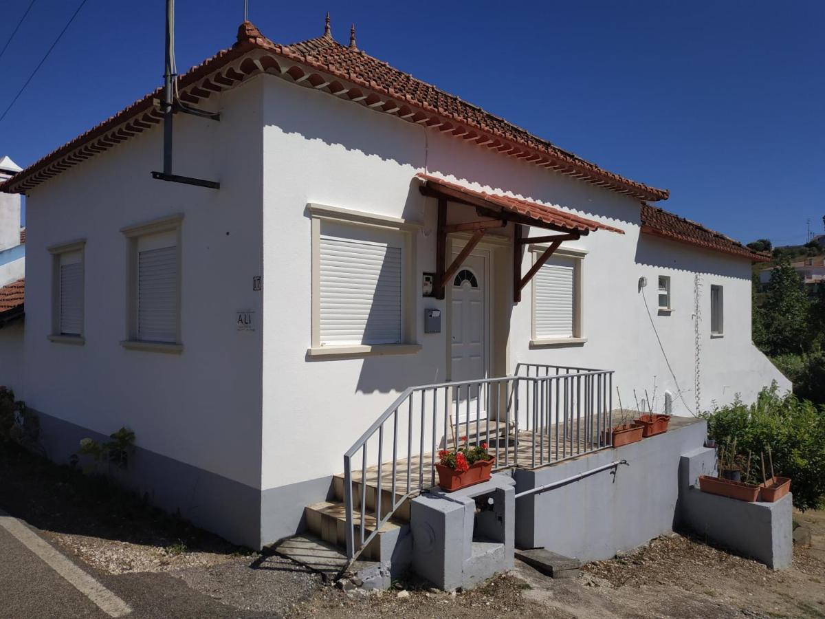 バターリャ Casa 4 Estacoesヴィラ エクステリア 写真